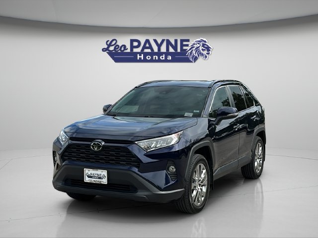Used 2021 Toyota RAV4 XLE Premium AWD/4WD image 3