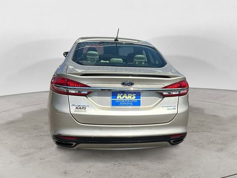 Used 2018 Ford Fusion Titanium image 5