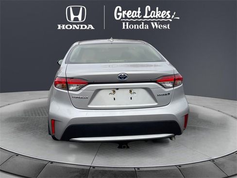 Used 2020 Toyota Corolla LE image 4