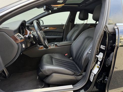 Used 2014 Mercedes-Benz CLS 550 4MATIC image 11