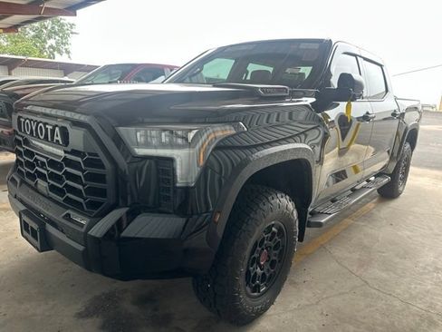 Used 2025 Toyota Tundra TRD Pro AWD/4WD image 16