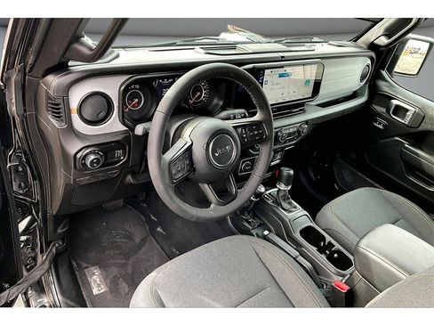 Used 2026 Jeep Gladiator Sport AWD/4WD image 15