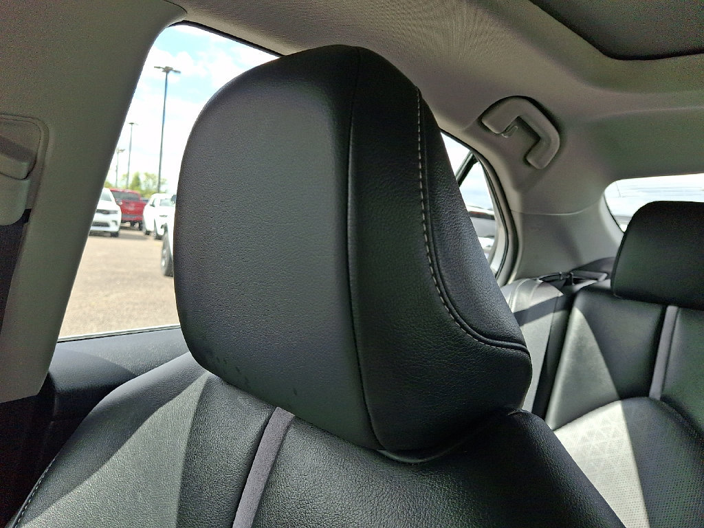 Used 2022 Toyota Camry XSE w/ Carpet Mat Package (TMS) AWD/4WD image 18