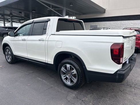 Used 2018 Honda Ridgeline RTL-E image 3