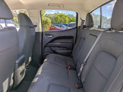 Used 2021 Chevrolet Colorado LT w/ LT Convenience Package image 14