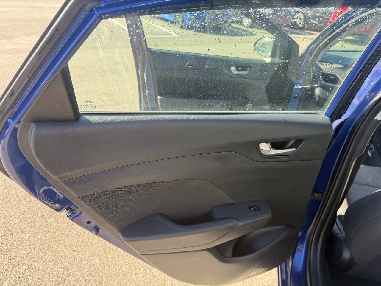 Used 2021 Hyundai Accent SE FWD image 18