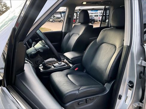 Certified 2024 Nissan Armada SL image 7