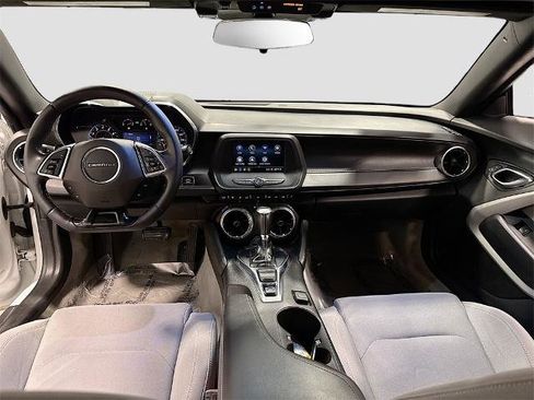 Used 2020 Chevrolet Camaro LT image 18