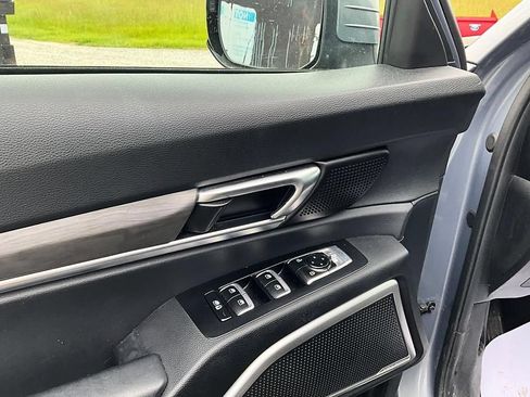 Used 2023 Kia Telluride EX X-Line AWD/4WD image 12