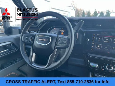 Used 2025 GMC Sierra 2500 AT4 w/ AT4 Premium Plus Package image 17