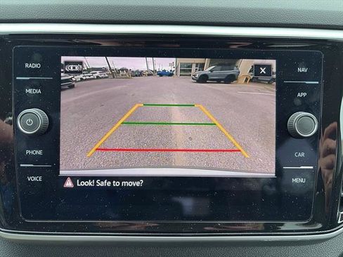 Certified 2023 Volkswagen Atlas SEL image 24