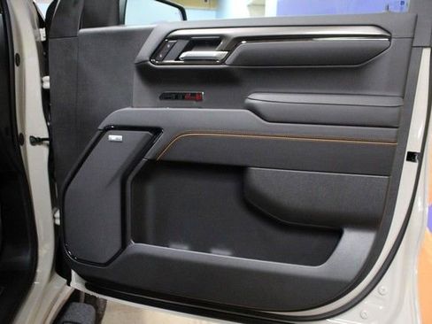 New 2026 GMC Sierra 1500 AT4 w/ AT4 Premium Package image 10