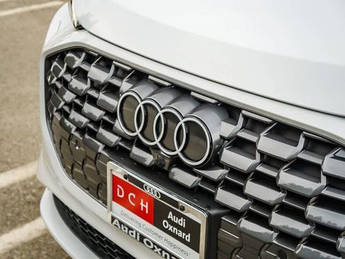 New 2025 Audi Q5 Premium image 9
