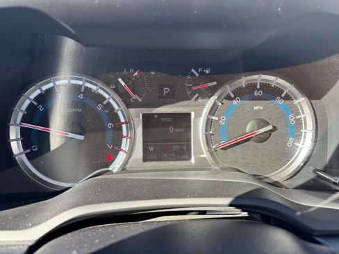 Used 2019 Toyota 4Runner TRD Off-Road Premium image 17