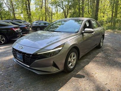 Certified 2023 Hyundai Elantra SE