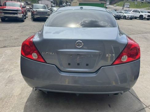 Used 2010 Nissan Altima 2.5 S w/ Premium Pkg image 4