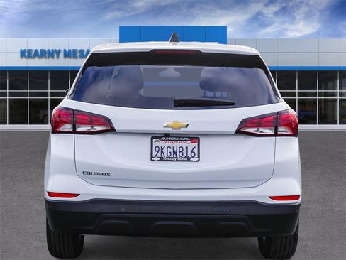 Certified 2024 Chevrolet Equinox LS w/ LS Convenience Package image 5