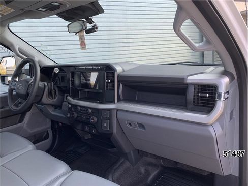 Used 2024 Ford F550 2WD Regular Cab Super Duty image 22