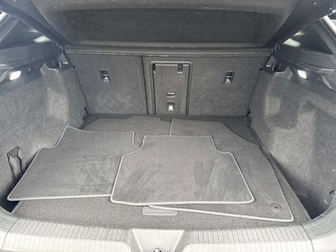 Certified 2021 Volkswagen ID.4 Pro S w/ ID.4 Protection Package (IPT) AWD/4WD image 6