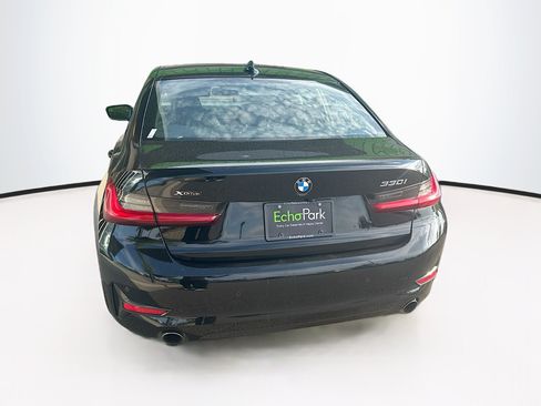 Used 2020 BMW 330i xDrive Sedan w/ Driving Assistance Package AWD/4WD image 7