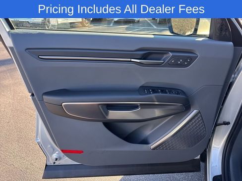 New 2026 Kia EV9 Wind AWD/4WD image 9