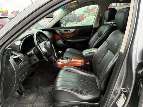 Used 2014 INFINITI QX70 AWD w/ Premium Package image 8