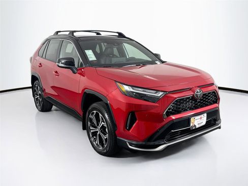Certified 2025 Toyota RAV4 XSE w/ Premium Package image 10