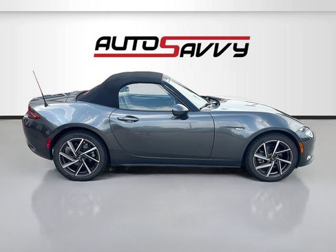 Used 2022 MAZDA MX-5 Miata Grand Touring RWD image 8