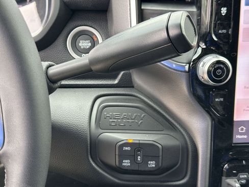 New 2026 RAM 2500 Laramie AWD/4WD image 26