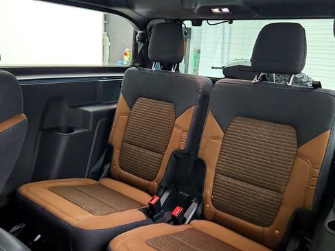 Used 2022 Ford Bronco Outer Banks w/ Sasquatch Package AWD/4WD image 20