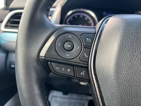 Used 2018 Toyota Camry SE w/ Moonroof Package image 26