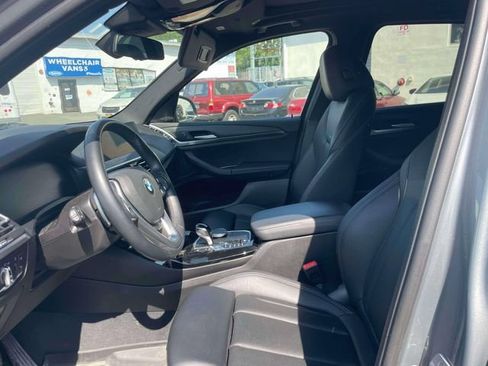 Used 2024 BMW X3 xDrive30i AWD/4WD image 17