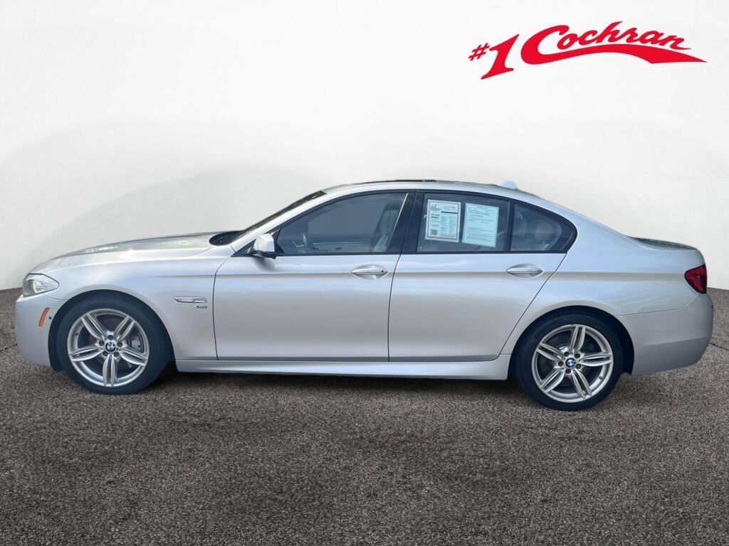 Used 2012 BMW 550i xDrive Sedan AWD/4WD image 10