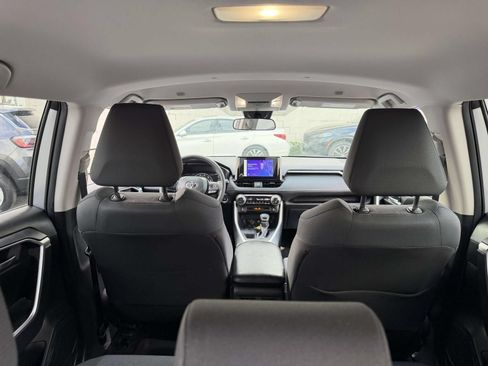 Used 2024 Toyota RAV4 XLE AWD/4WD image 12