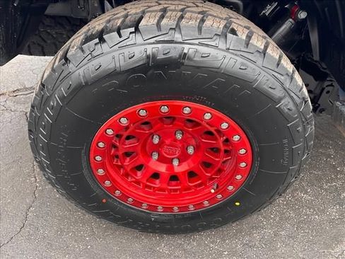 Used 2022 Jeep Gladiator Rubicon w/ LED Lighting Group image 30