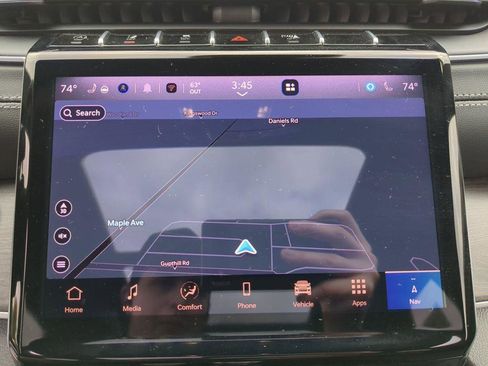 Used 2025 Jeep Grand Cherokee L Limited w/ Black Appearance Package image 21