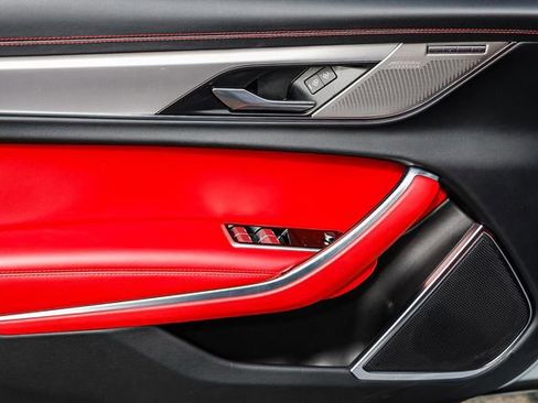 Used 2021 Jaguar XF R-Dynamic SE image 25