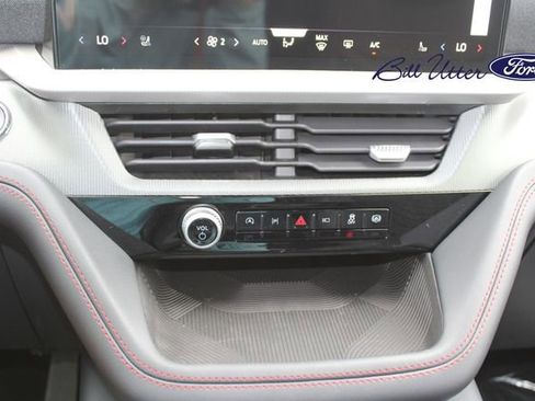 New 2026 Ford Explorer ST-Line w/ ST-Line Street Pack RWD image 14