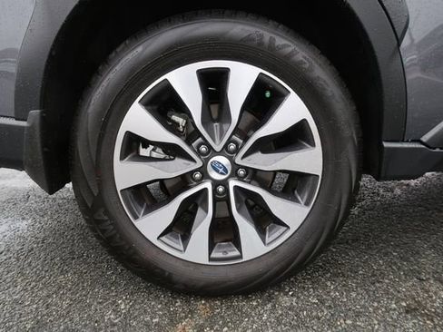 Certified 2025 Subaru Outback Limited w/ Popular Package #2 image 41