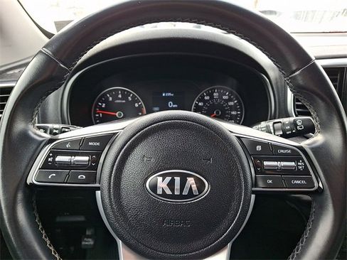 Certified 2020 Kia Sportage EX image 17