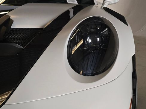 Certified 2025 Porsche 911 GT3 RS RWD image 15