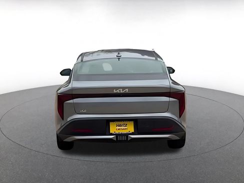 Used 2025 Kia K4 FWD image 16