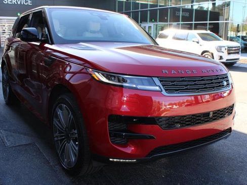 New 2026 Land Rover Range Rover Sport SE image 4