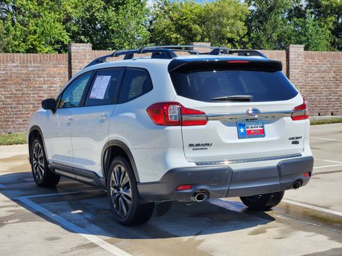 Used 2022 Subaru Ascent Onyx Edition image 7