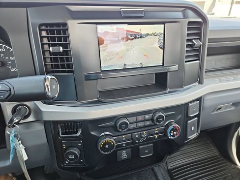 New 2026 Ford F250 XL w/ XL Off-Road Package AWD/4WD image 24