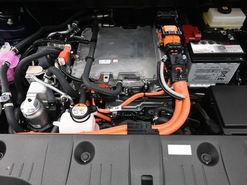 New 2026 Subaru Solterra Premium w/ Premium Convenience Package AWD/4WD image 30