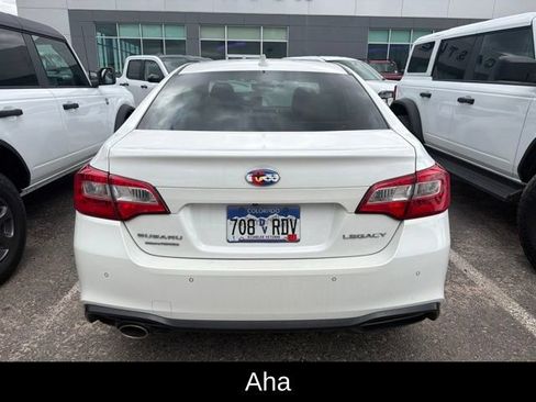 Used 2018 Subaru Legacy 2.5i Limited AWD/4WD image 3