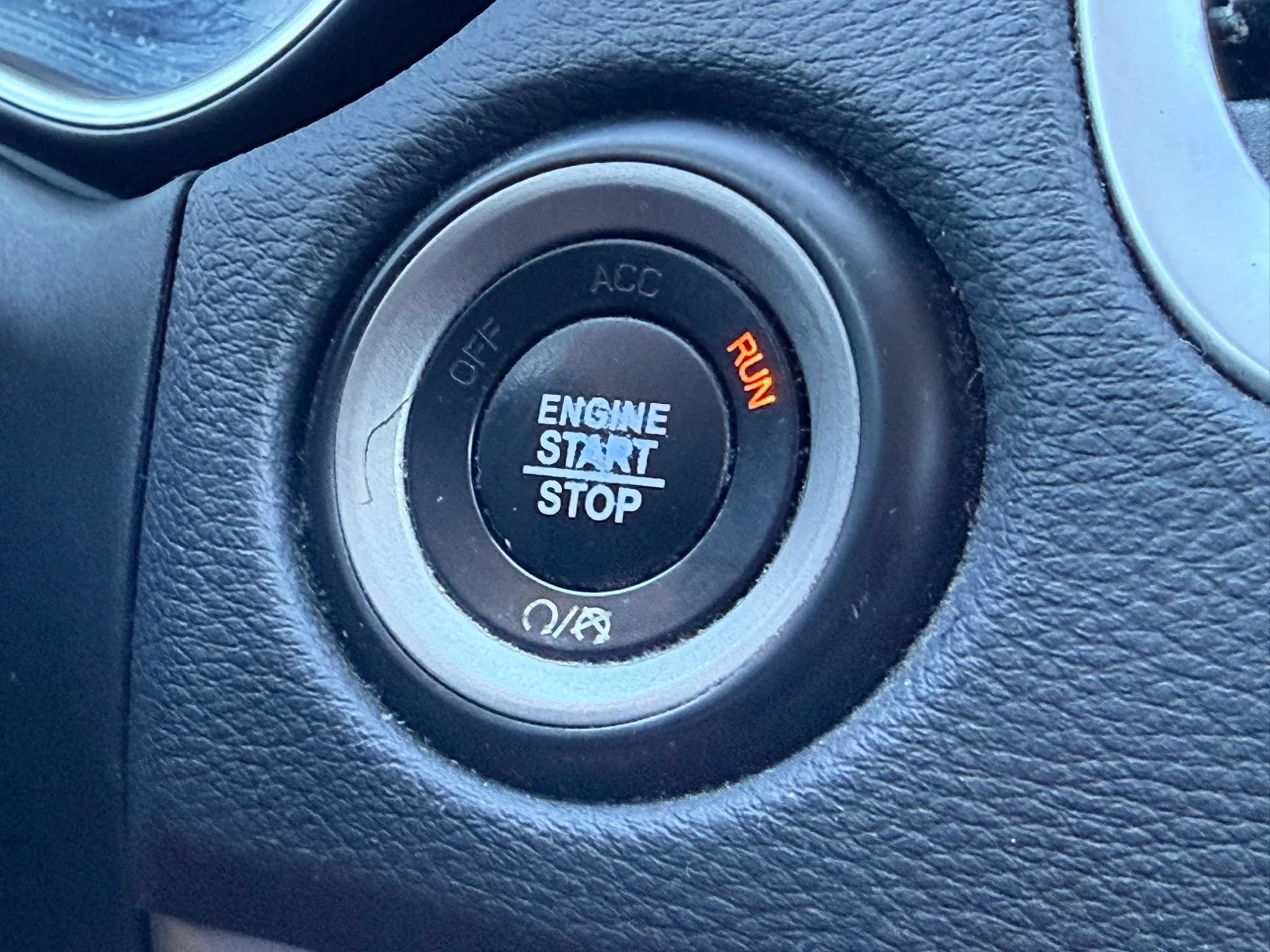 Used 2019 Dodge Durango SXT AWD/4WD image 37