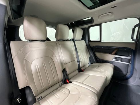 Used 2020 Land Rover Defender 110 HSE image 22