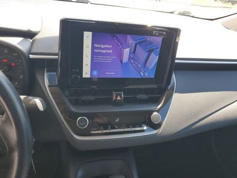 Used 2024 Toyota Corolla LE image 13